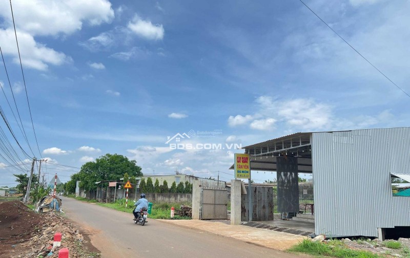 Cần bán gấp lô đất mặt tiền đường ĐT 821, xã Lộc Giang, huyện Đức Hòa, tỉnh Long An